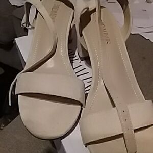 Dream Pairs Cream Ankle-Strap Block Heel Sandals